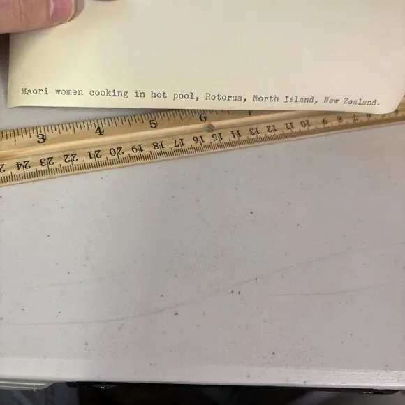 Original Vintage Māori Women Cooking in Hot Pool Rotorua New Zealand Photo Maori - Picture 4 of 4